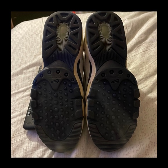 Blue and white Nike Griffey worn once or twice still in good condition - Picture 4 of 4